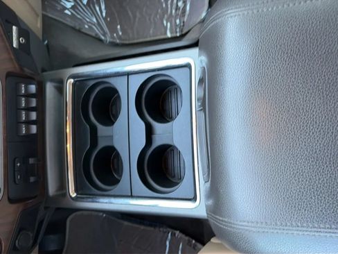 Used 2012 Ford F250 Lariat w/ Chrome Pkg AWD/4WD image 16