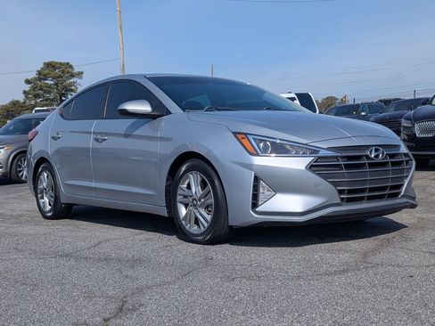 Used 2020 Hyundai Elantra SEL w/ Convenience Package (C2) image 3