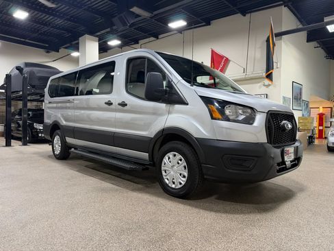 Used 2022 Ford Transit 350 XL RWD image 5