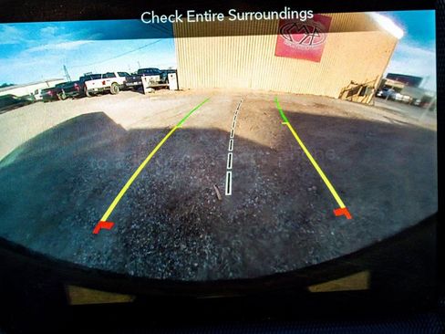 Used 2022 Jeep Wrangler Unlimited Sahara image 14