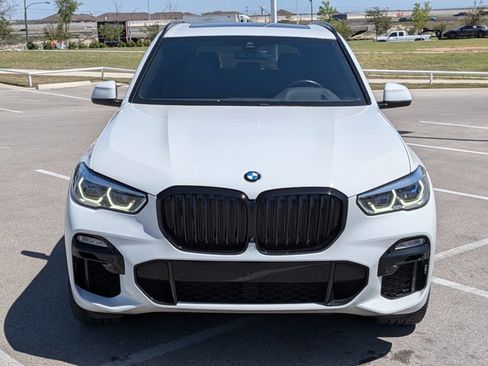 Used 2021 BMW X5 M50i w/ Executive Package image 2