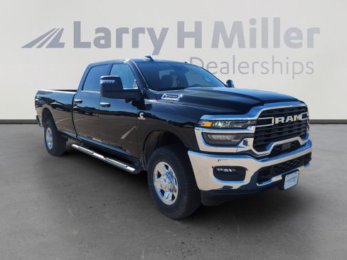 New 2025 RAM 2500 Tradesman image 8