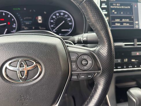 Used 2019 Toyota Avalon Touring w/ Advanced Safety Package FWD image 21