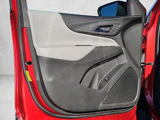 Used 2024 Chevrolet Equinox LT FWD image 11