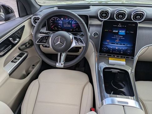 New 2026 Mercedes-Benz GLC 300 image 16
