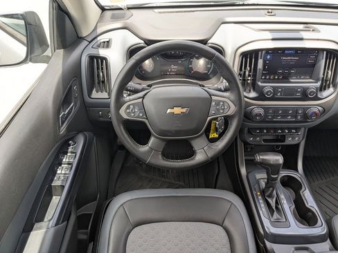 Used 2019 Chevrolet Colorado Z71 RWD image 15