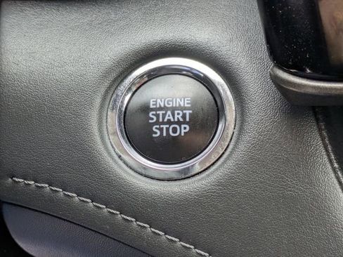 Used 2023 Toyota Highlander XLE image 20