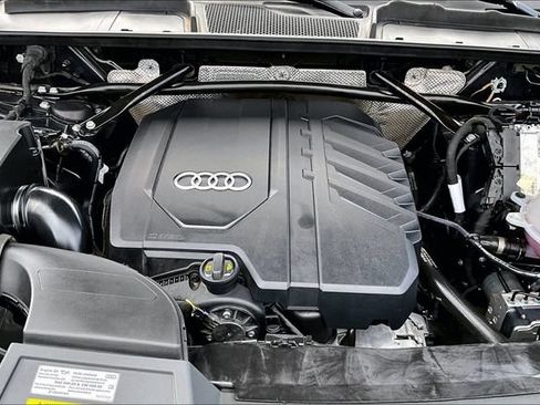 Used 2023 Audi Q5 2.0T Premium Plus w/ Premium Plus Package AWD/4WD image 34