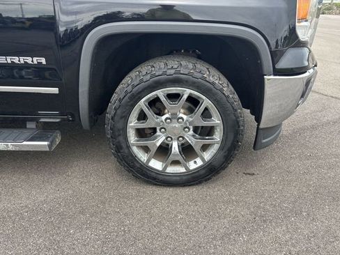 Used 2014 GMC Sierra 1500 SLT w/ SLT Crew Cab Value Package AWD/4WD image 14