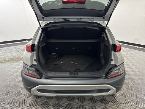 Used 2023 Hyundai Kona Limited w/ Cargo Package FWD image 19