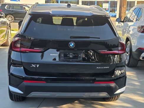 Certified 2023 BMW X1 xDrive28i AWD/4WD image 5