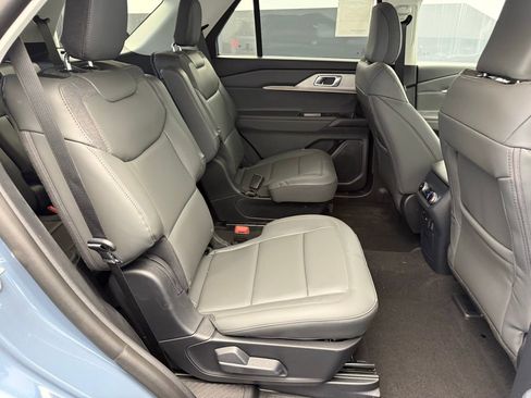 New 2026 Ford Explorer Active w/ Active Comfort Package image 55