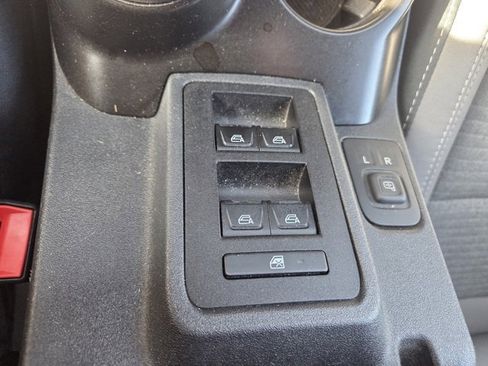 Used 2022 Ford Bronco Outer Banks w/ Sasquatch Package image 13