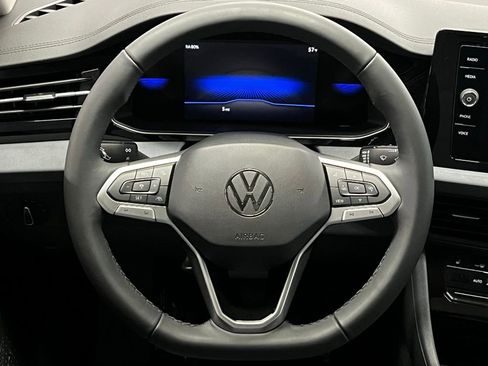 New 2026 Volkswagen Jetta SE FWD image 9