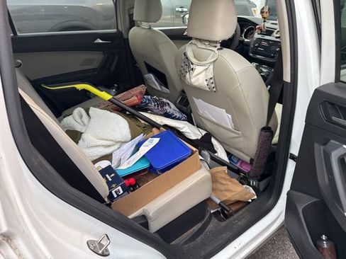 Used 2018 Volkswagen Tiguan SEL image 10