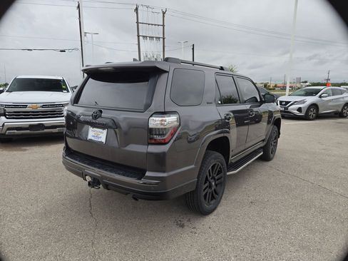 Used 2019 Toyota 4Runner Limited AWD/4WD image 3