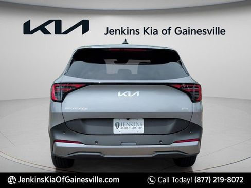 New 2026 Kia Sportage LX FWD image 6