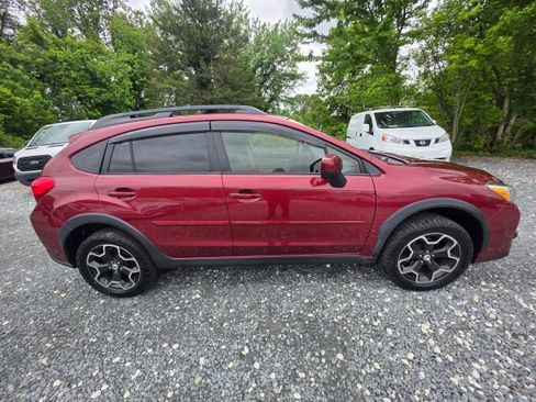 Used 2014 Subaru Crosstrek 2.0i Premium w/ Moonroof Package AWD/4WD image 4