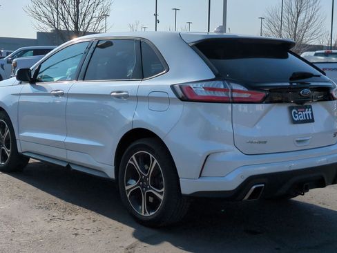 Used 2019 Ford Edge ST w/ Convenience Package image 8