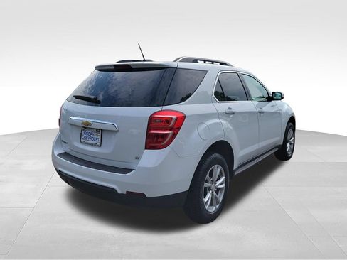 Used 2017 Chevrolet Equinox LT w/ Convenience Package FWD image 4