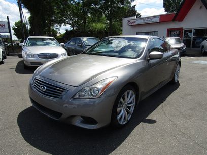 Used 2008 INFINITI G37 Journey w/ Sport Pkg