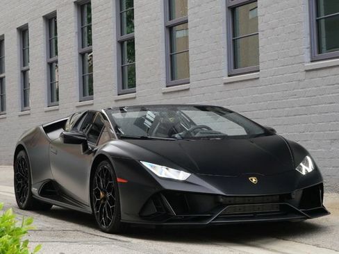 Used 2024 Lamborghini Huracan EVO AWD/4WD image 12