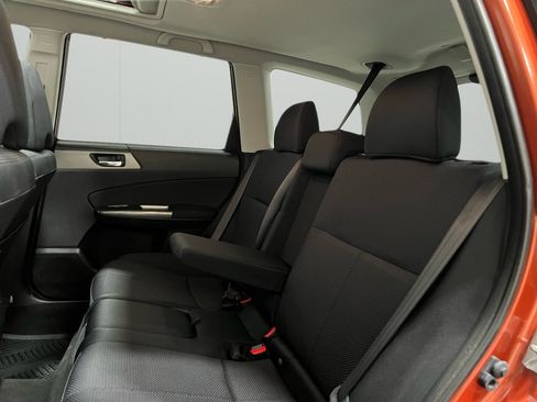 Used 2011 Subaru Forester 2.5X Premium w/ All-Weather Pkg image 25