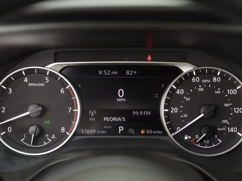 Used 2024 Nissan Rogue SV AWD/4WD image 11