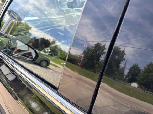 Used 2021 Lincoln Nautilus Reserve w/ Equipment Group 201A image 15