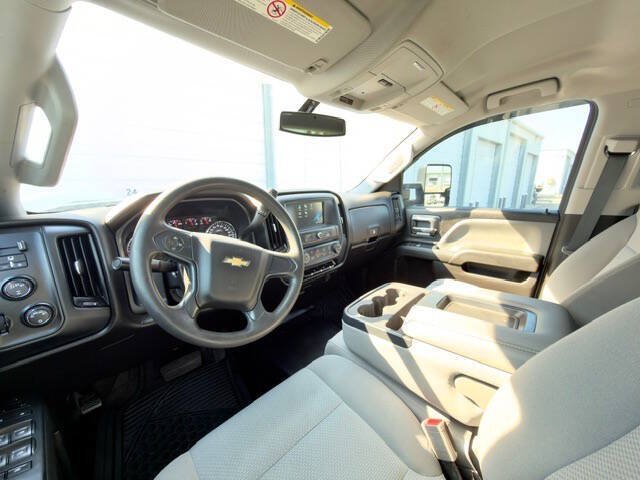 Used 2018 Chevrolet Silverado 3500 W/T w/ WT Fleet Convenience Package AWD/4WD image 12