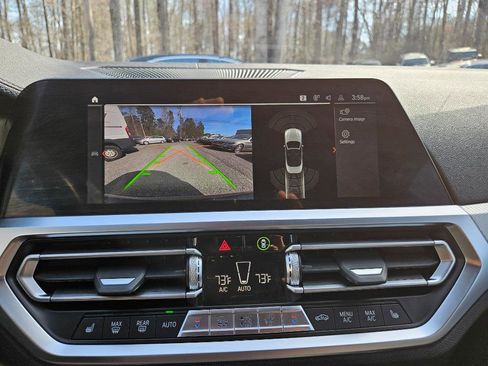 Used 2021 BMW M440i Convertible image 15