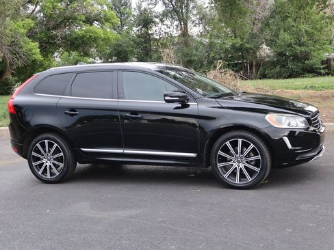 Used 2014 Volvo XC60 T6 AWD/4WD image 2