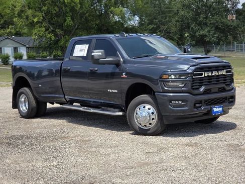 New 2026 RAM 3500 Lone Star AWD/4WD image 2
