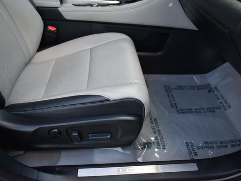 Used 2017 Lexus RX 350 FWD w/ Accessory Package image 30