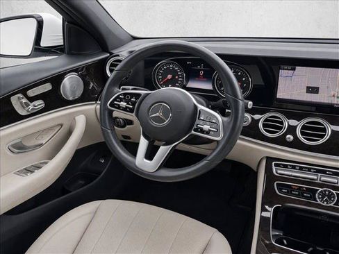 Certified 2019 Mercedes-Benz E 300 image 25