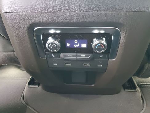 New 2026 GMC Yukon Elevation w/ Elevation Premium Package image 22