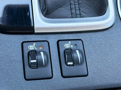 Used 2019 Toyota Highlander SE image 21