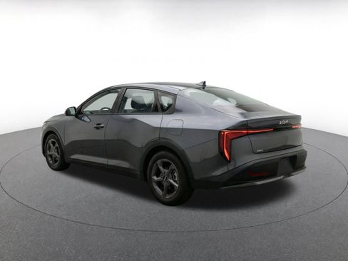 Used 2025 Kia K4 FWD image 7