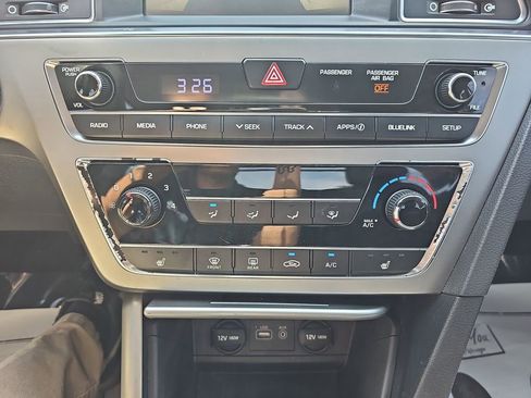 Used 2017 Hyundai Sonata Sport w/ Value Edition Package 02 FWD image 27