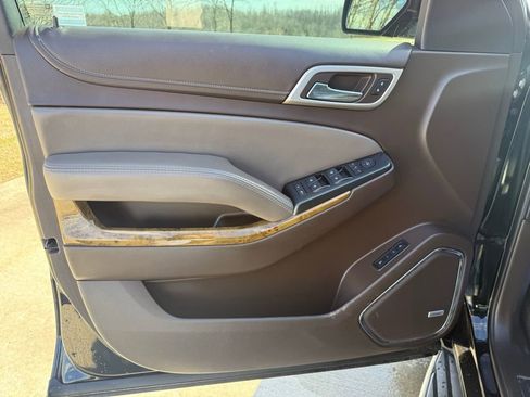 Used 2016 GMC Yukon XL Denali w/ Open Road Package image 30