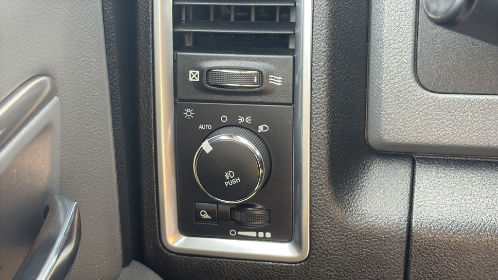 Used 2018 RAM 1500 Big Horn AWD/4WD image 21
