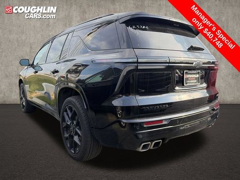 Used 2024 Chevrolet Traverse RS w/ LPO, Floor Liner Package FWD image 4