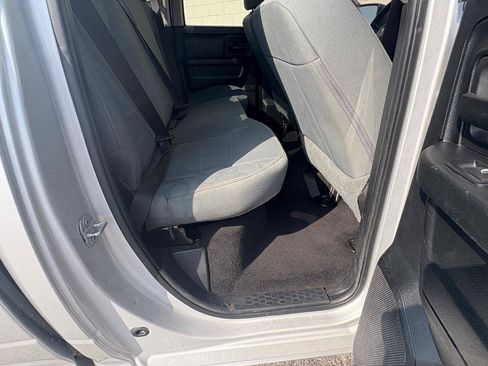 Used 2017 RAM 1500 Express AWD/4WD image 13