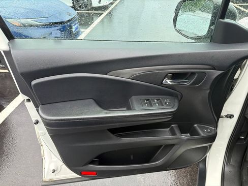 Used 2017 Honda Pilot EX-L image 20