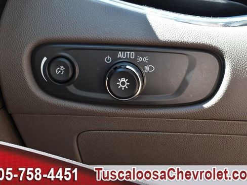 Used 2024 Chevrolet Malibu LT image 40