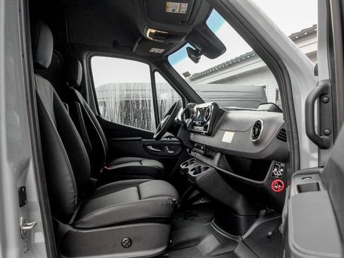 New 2026 Mercedes-Benz Sprinter 2500 image 23