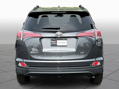 Used 2017 Toyota RAV4 LE FWD image 8