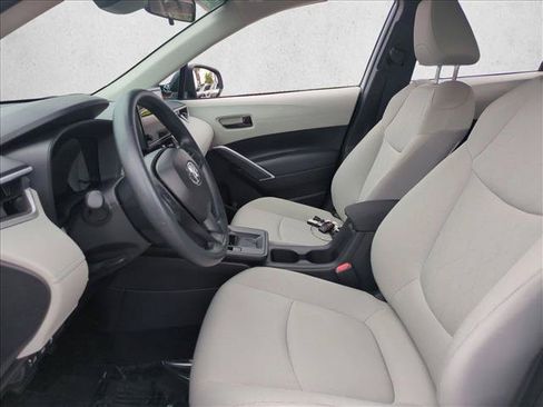 Certified 2026 Toyota Corolla Cross L FWD image 15