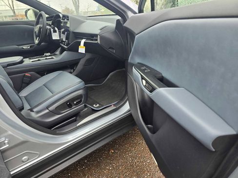 New 2026 Lexus RZ 450e image 11