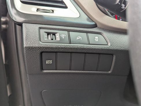 Used 2015 Hyundai Santa Fe Sport w/ Option Group 02 FWD image 22